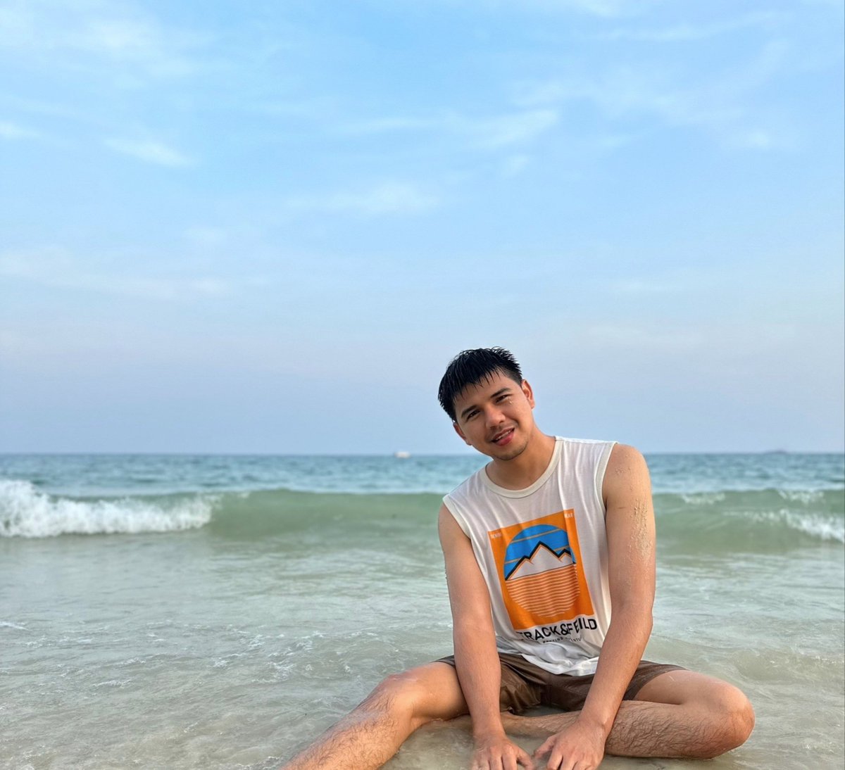 Kijjiii's tweet photo. ไม่มีสมหวัง มีแค่สมมุติ.......🤣 #เสม็ด https://t.co/QzTaNnh30Q