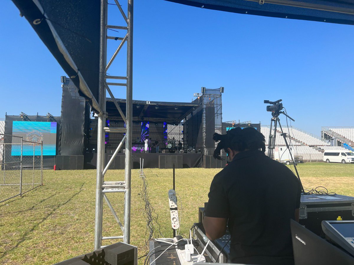 NeoTsipane's tweet photo. The stage is ready ✅ 
Artists are ready ✅ 
Tech team is ready ✅ 
Are you ready for #MmamitlwaFestival? 
17:00 it’s going down , pull through and let’s all have fun. 

You can still get tickets at Mphebatho Museum https://t.co/XgtGgA84KY https://t.co/vLpSTVo4rJ