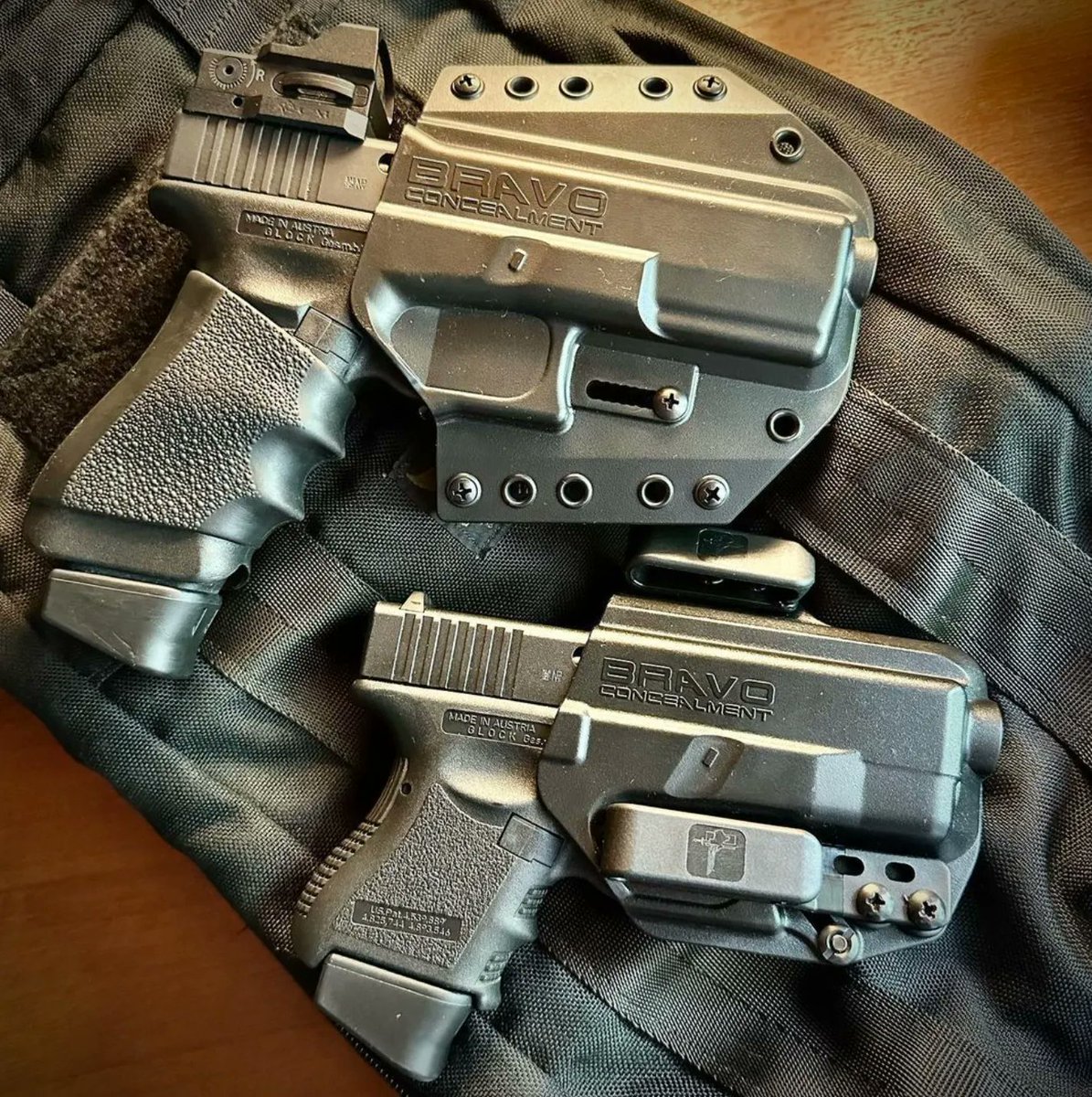 IWB or OWB? Which do you prefer? 

#bravoconcealment
#bravoholsters #appendixcarry
#gunsdaily #everydaycarry
#holster #concealedcarey
#dvc #willyigleisa #ninja #training #tactical #specialoperations #pewpew #gunsofinstagram #firearmsinstructor #volturacademy #edc #ccw