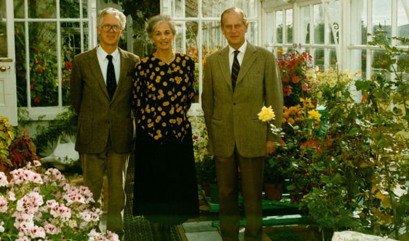 GHFalklands's tweet photo. Only 1 week until the #Coronation 👑

March 1991: Prince Phillip visits the #Falklands once again, of which the Falklands have fond memories:

“We have a deep and lasting affection for the Duke of Edinburgh, who wholeheartedly engaged with our community"

📷FIMNT #RoyalLinks https://t.co/sCvR2HgQH0