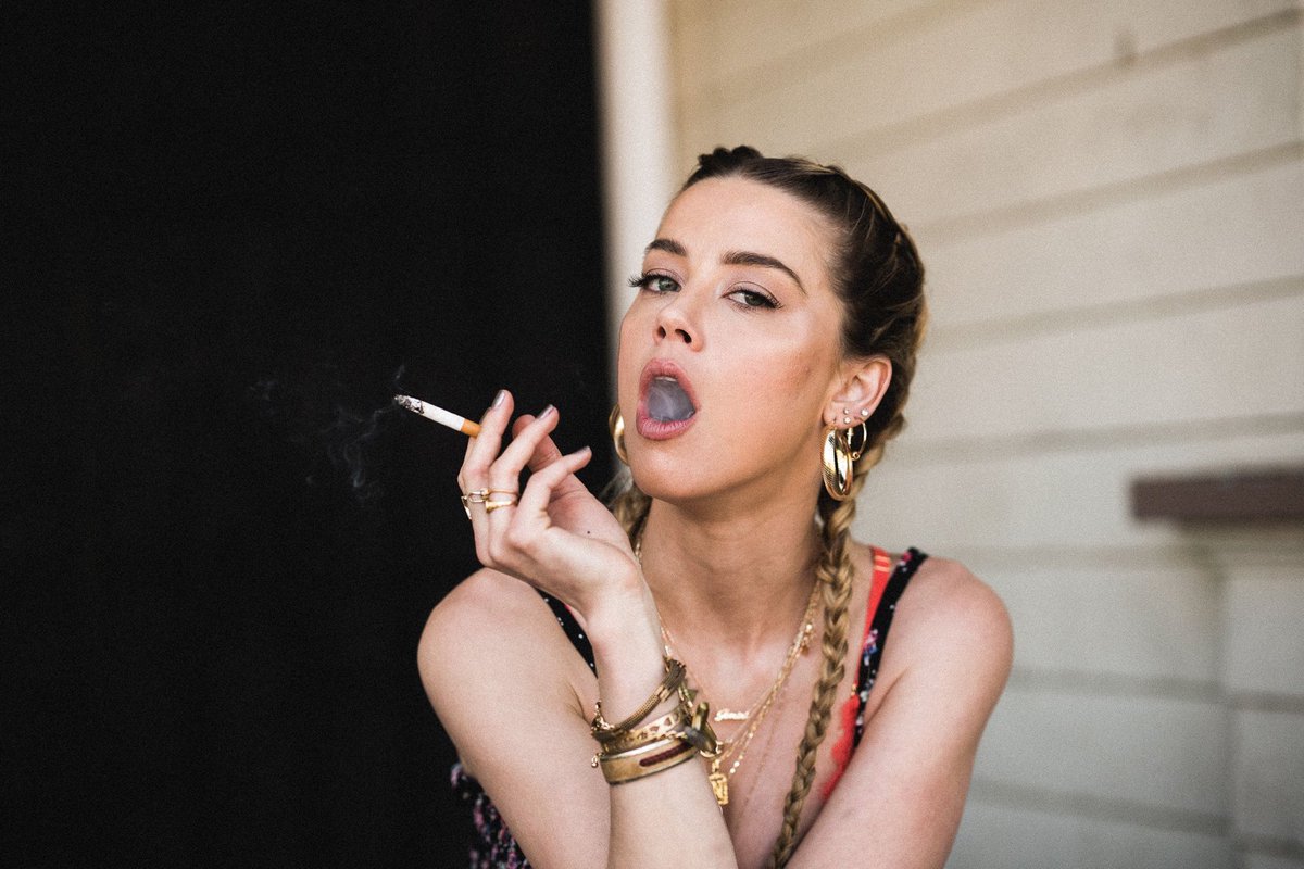 does amber heard smoke cigarettes are you sure Johnny Depp & Amber Heard