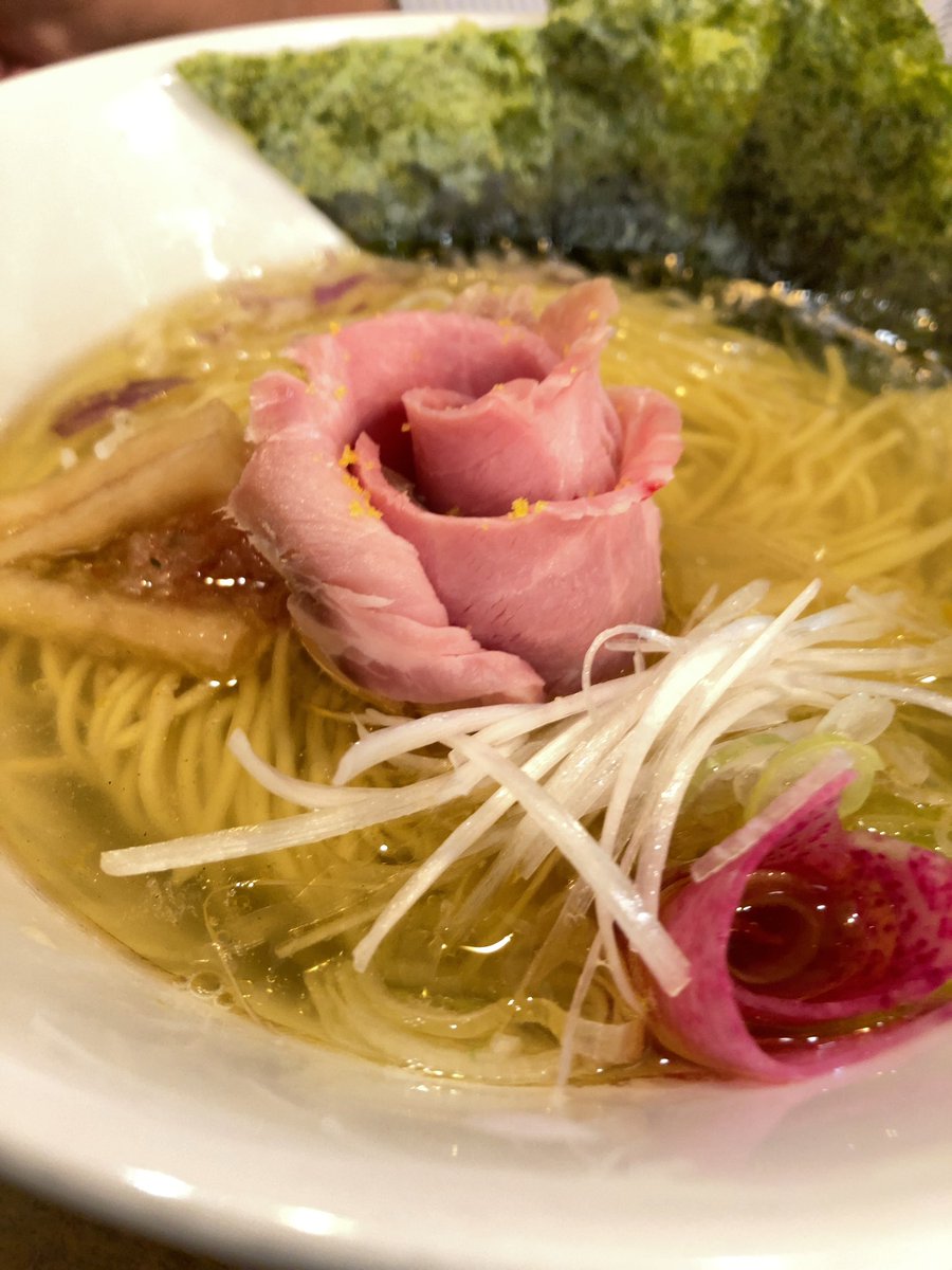 Popeye_Cisco's tweet photo. #すみれ 味噌キムチ
#てつや 正油チャーシュー
#とくいちNouillesJaponaise 特上らぁ麺塩
#RAMENN’n HINOKASA
今週の綺麗な丼達
とくいちさんは、TP少なめで今度行こうと思う。 https://t.co/7Dt0IqJA2b