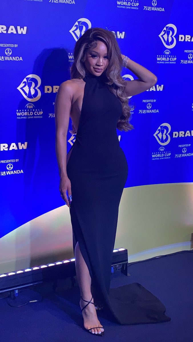 IcyGrlUpdates's tweet photo. Saweetie at the FIBA World Cup Draw in Manila, Philippines 🇵🇭 https://t.co/YkIoPJLhoH