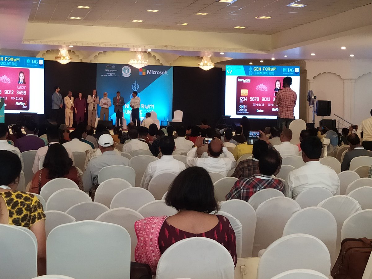 Aifdbangalore's tweet photo. Gen forum, ED CONCLAVE -DAY 2! Insightful discussions on tech and #NEP2020 #Techavantgarde @adgpi @IaSouthern @Prodef_blr #AWES #fashiondesign @aifd_interior https://t.co/bxhkAHexVX