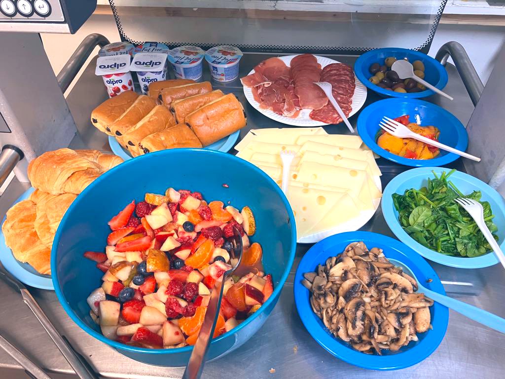 pavilion_ward's tweet photo. Starting the day right this Saturday on pavilion, fruit salad and lots of selection at breakfast! Thank you to our wonderful team for putting on such a fab spread 🍍🍌🍒 https://t.co/ug5TtRW1CD