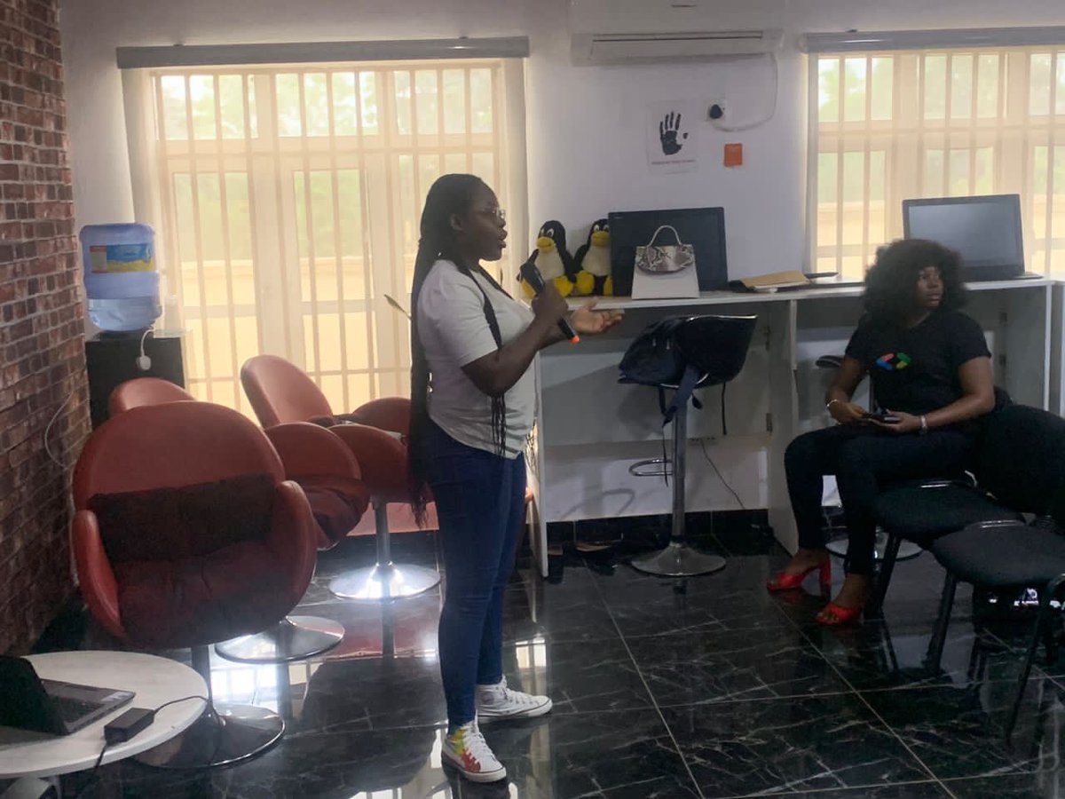 wie_uisb's tweet photo. Favour Olusoji @FavourOlusoji , Product Manager at Seemless HR.
#wieui #lpihub https://t.co/lWY7ujgVry