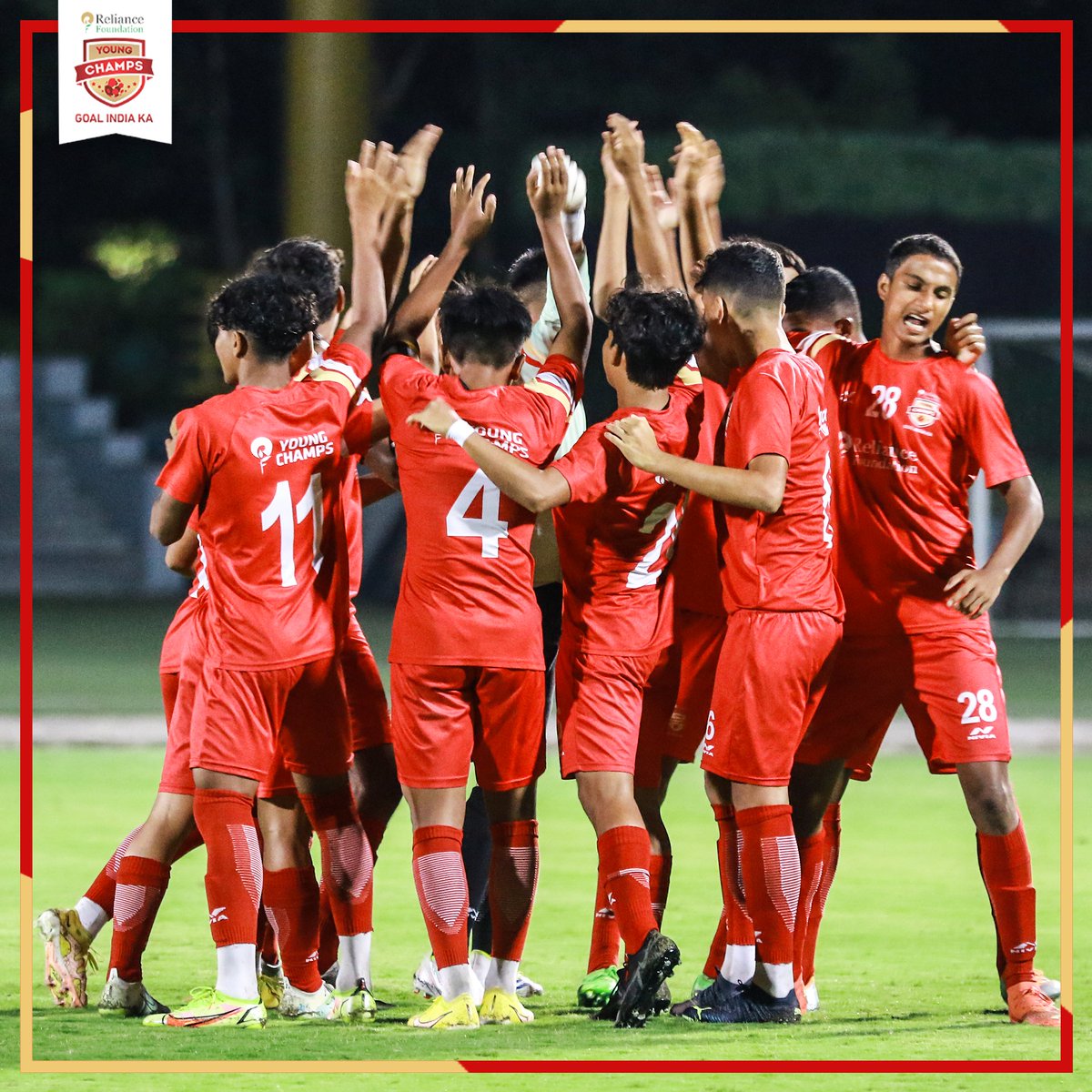 RFYoungChamps's tweet image. A look at some 📸 moments from our #RFDevelopmentLeague encounter where our #YoungChamps triumphed over Velsao SCC! ⚡

Let's push for the 🔝 spot, boys! 💪🏻⚽

 #RFYC | #WeCare | #YoungChamps | #IndianFootball | #RFDL | #Football | @RFYouthSports |