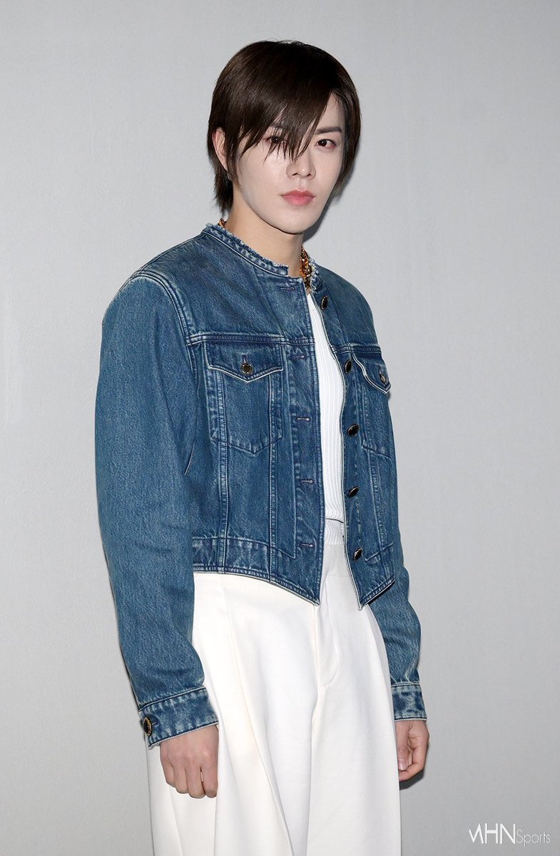 the127ism's tweet photo. 230429 press

NCT127 ยูตะ ‘ผมที่โปรยปลิว’
https://t.co/zaVlRB2PCg

NCT127 ยูตะ ‘สายตาจริงจัง’
https://t.co/H8oELB9Pzb

#LVPrefall23 #YUTAxLouisVuitton
#YUTA #유타 #中本悠太 #NCT127 @NCTsmtown_127 https://t.co/u38WID9Ex1