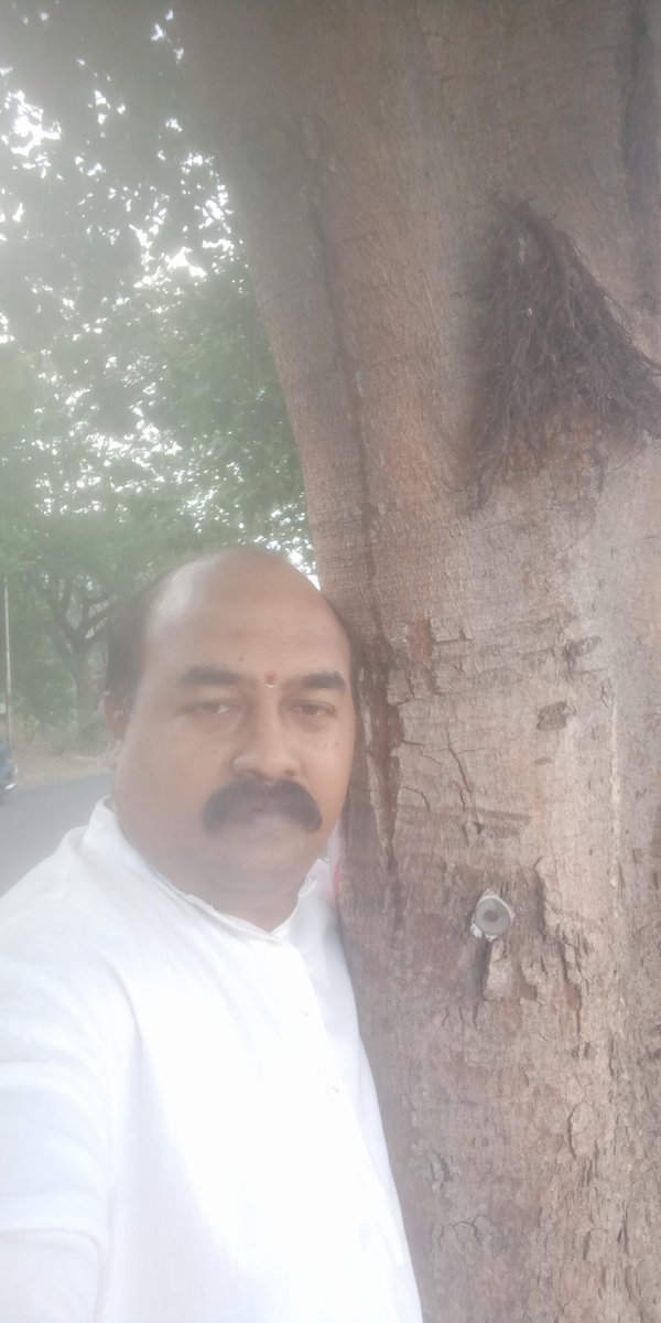 tmkumran's tweet photo. Save our Trees. Save our Rivers. Say no to River Front Development. #ChipkoAndolan #chipkopune #PuneRiverRevival
#RFD https://t.co/yooOQpjSRY