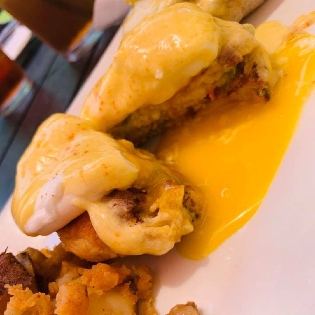 northside_29's tweet photo. When the egg is perfectly poached👌 Brunch is calling your name this weekend! https://t.co/iDLY6VnuBU