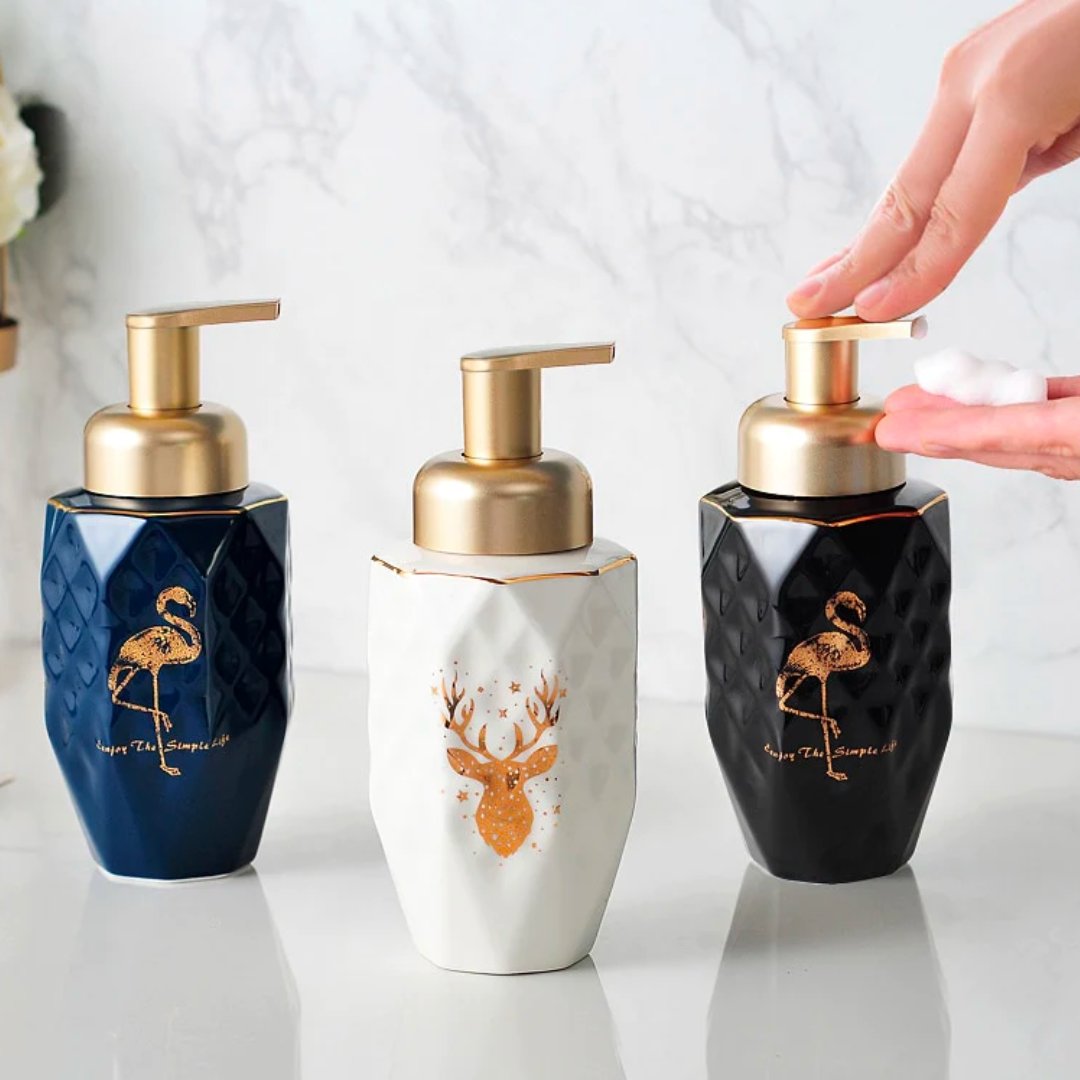 IkoriiOfficial's tweet image. Elevate your hand-washing game with our stylish foaming soap dispenser! 💧📷 #StylishFoamingSoapDispenser #LuxuryHandWashing #UpgradeYourRoutine #StylishFoamingSoapDispenser #EcoFriendly #PracticalAddition