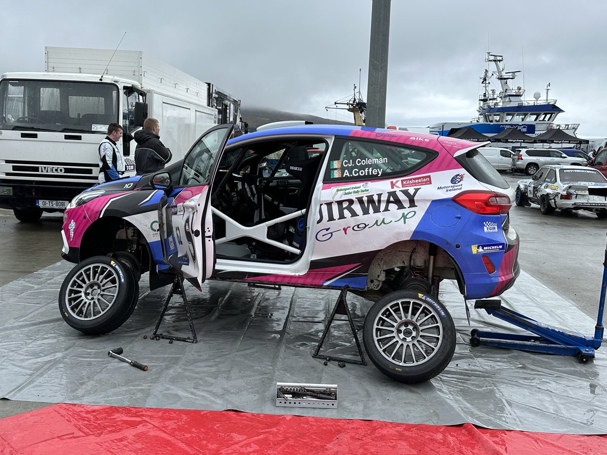 ⁦<a href="/suirway/">Suirway Motorsport</a>⁩ boys having the crack ⁦<a href="/RallyoftheLakes/">KDMC</a>⁩ , 5 challenging stages done and lead class by 17.5 secs, ⁦<a href="/Michelin_Sport/">Michelin Motorsport</a>⁩