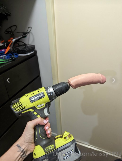 Would you watch me use this toy? https://t.co/Sk4RcwA1an