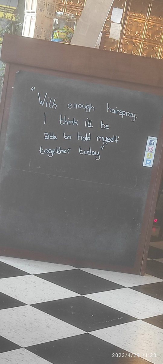 joynard_s's tweet image. Fat Tony hairstyle, in Galway. Not just an hairstyle but a lifestyle! #barber #hair #barbershop #hairstyle #freshcut