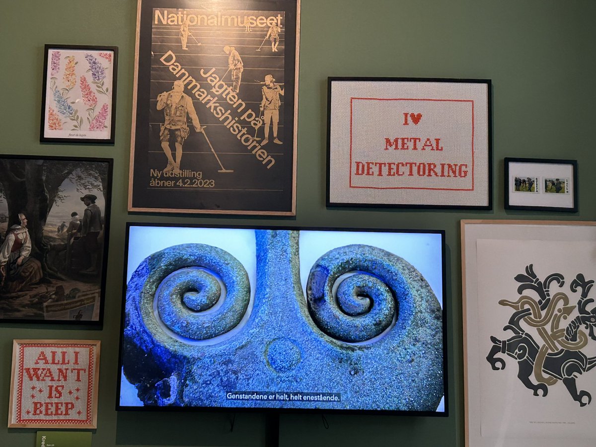 At the National museum. Exhibition about metal detecting. Very cool. Need to bring this idea with me to Bergen.