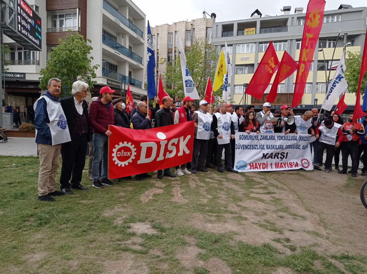 seskonya42's tweet photo. 1 Mayıs mitingi için yapmış olduğumuz basın açıklamasından… https://t.co/cRCqokv4p0