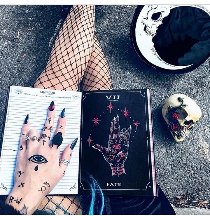 Rogue + Wolf (@rogueandwolf) on Twitter photo Saturdays are built for self care, and what better way to recharge than to do some Journaling in our Sinbook? 
Not sure where to start? Check out some of our Journaling ideas below ⬇️
⭐️ List it up! - Make lists of things you want to do/enjoy/g… instagr.am/p/CrnqX4NsLbP/ Saturdays are built for self care, and what better way to recharge than to do some Journaling in our Sinbook? 
Not sure where to start? Check out some of our Journaling ideas below ⬇️
⭐️ List it up! - Make lists of things you want to do/enjoy/g… instagr.am/p/CrnqX4NsLbP/