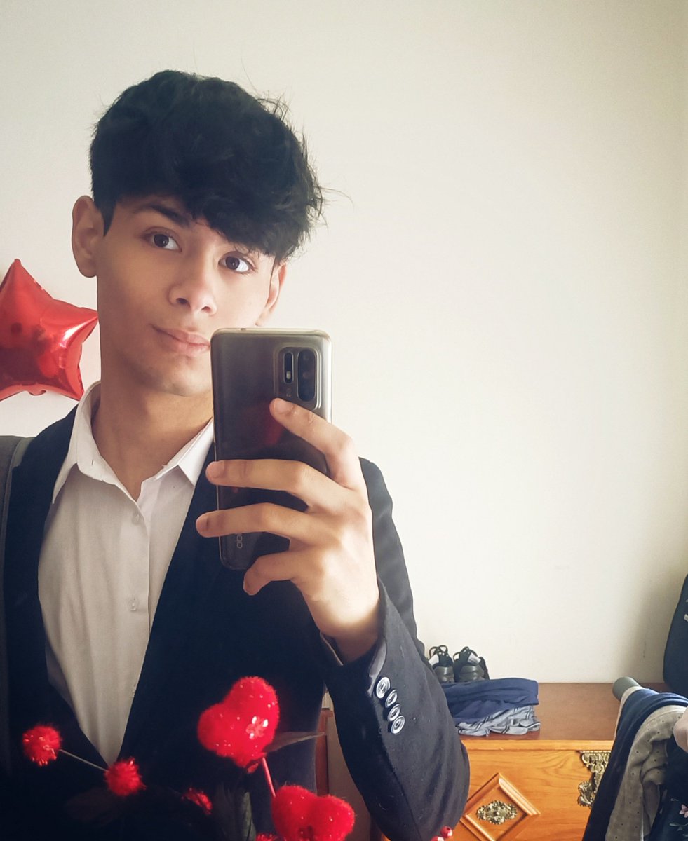 ㅤ
ㅤㅤlen.⠀ Early munday for yall .
ㅤㅤBc i was feeling cute .
ㅤㅤ