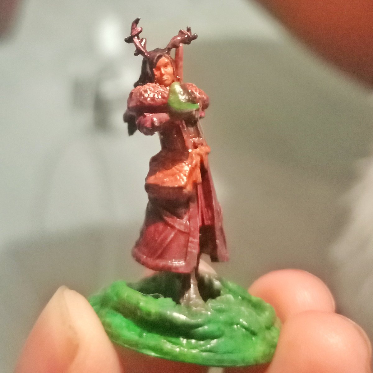 botcosmos_ws's tweet photo. 1st time painting minis!!! 1st one is a reserve mini painted by our DM, 2nd one is painted by Flynn the Wizard's Player, and the Drow Rogue-Warlock by her's. We had a lot of fun learning. Eyes on minis are crazy so we didnt #ttrpgcommunity #DnDcharacter #ttrpgcommunity #dndart https://t.co/uw9Q41bb6c