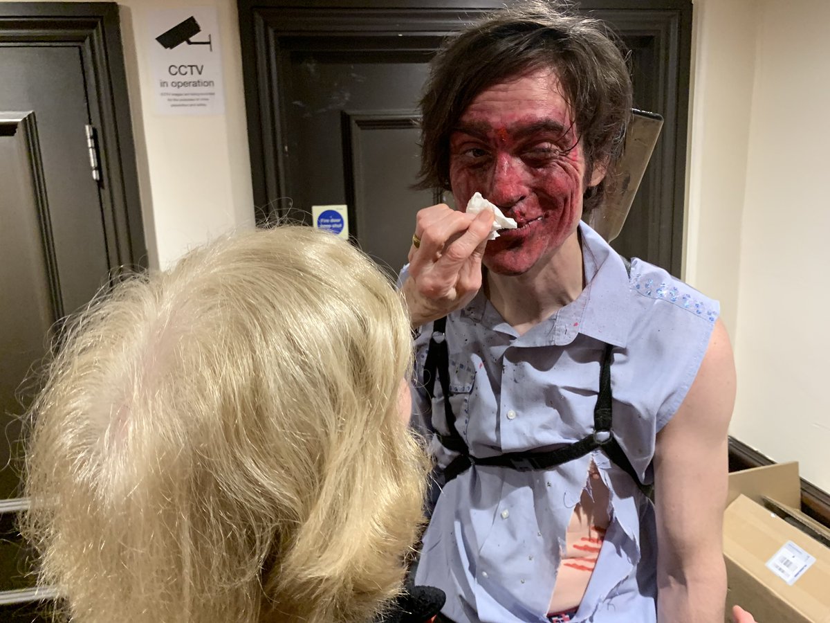 Here’s @RobotKemp getting some help from his mum and a moist tissue to recover from last night’s ‘Elvis Dead’ at Old Joint Stock. He’s on stage again tonight: oldjointstock.co.uk/whats-on/elvis…