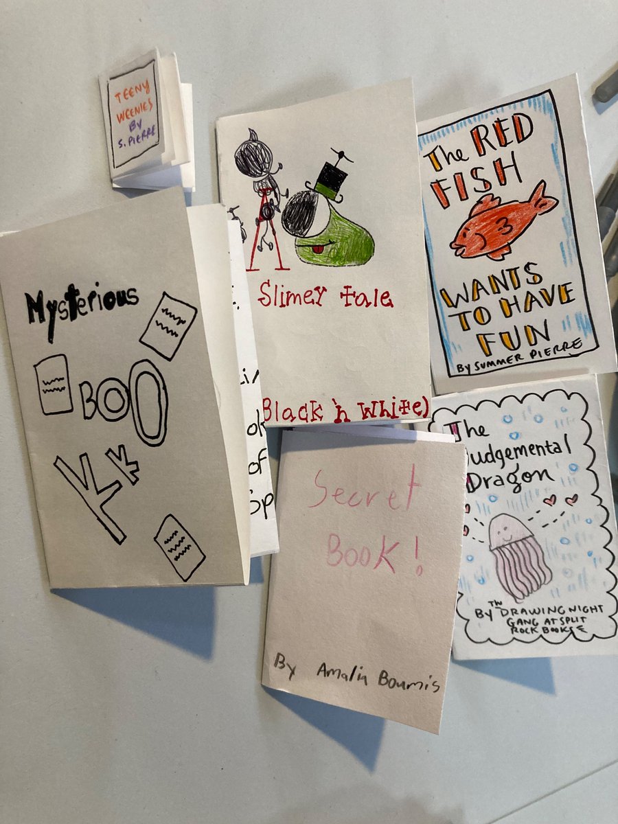 Had the best Drawing Night last night at <a href="/SplitRockBks/">Split Rock Books</a> ! We all ended up making one page books!! Next one is May 26th!