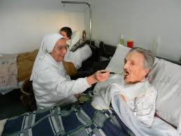 pastoralsaudemf's tweet photo. “Vide a min todos os que estades #cansos e #agoniados, e Eu eivos de #aliviar” Mt 11,28
Dispoñámonos a experimentar ainda no medio das #tebras, das #angurias e #padecementos a presenza cercana e garimosa de #Xesús #Resucitado
@pastoralsaudemf @mondonedoferrol @CaritasMondoFer https://t.co/Djb5hVHQi4