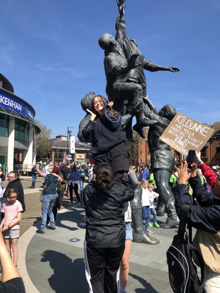 Sarah Russell ❤️🌈 tweet media