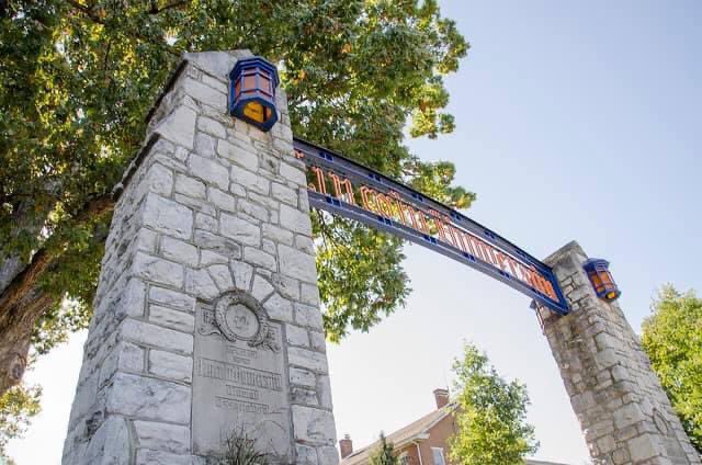 SebastianAvenue's tweet photo. On April 29, 1854, the Ashmun Institute was founded by John Miller Dickey &amp; his wife Sarah Cresson in Hinsonville, PA (present day Lincoln University). The school would later be known as Lincoln, the 1st degree granting HBCU.

Happy 169th Lincoln 🔶🔷 🦁 @LincolnUofPA https://t.co/gJQzpHiIlU