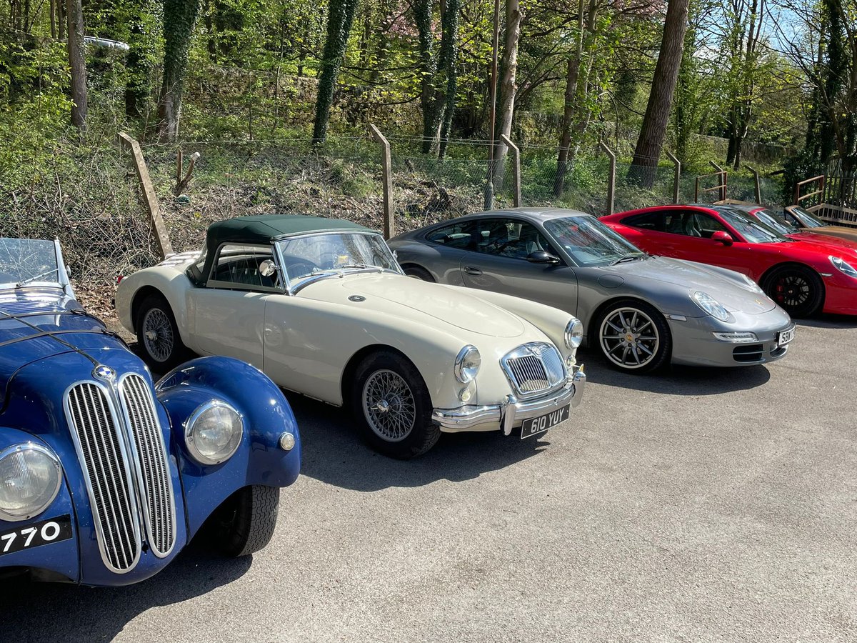 car_british's tweet photo. Great to have #MidlandAutomobile Club with us today on their #ClassicTour!
Thank you for joining us at Great British Car Journey 🤩 #classiccars https://t.co/GM6CcorzSU
