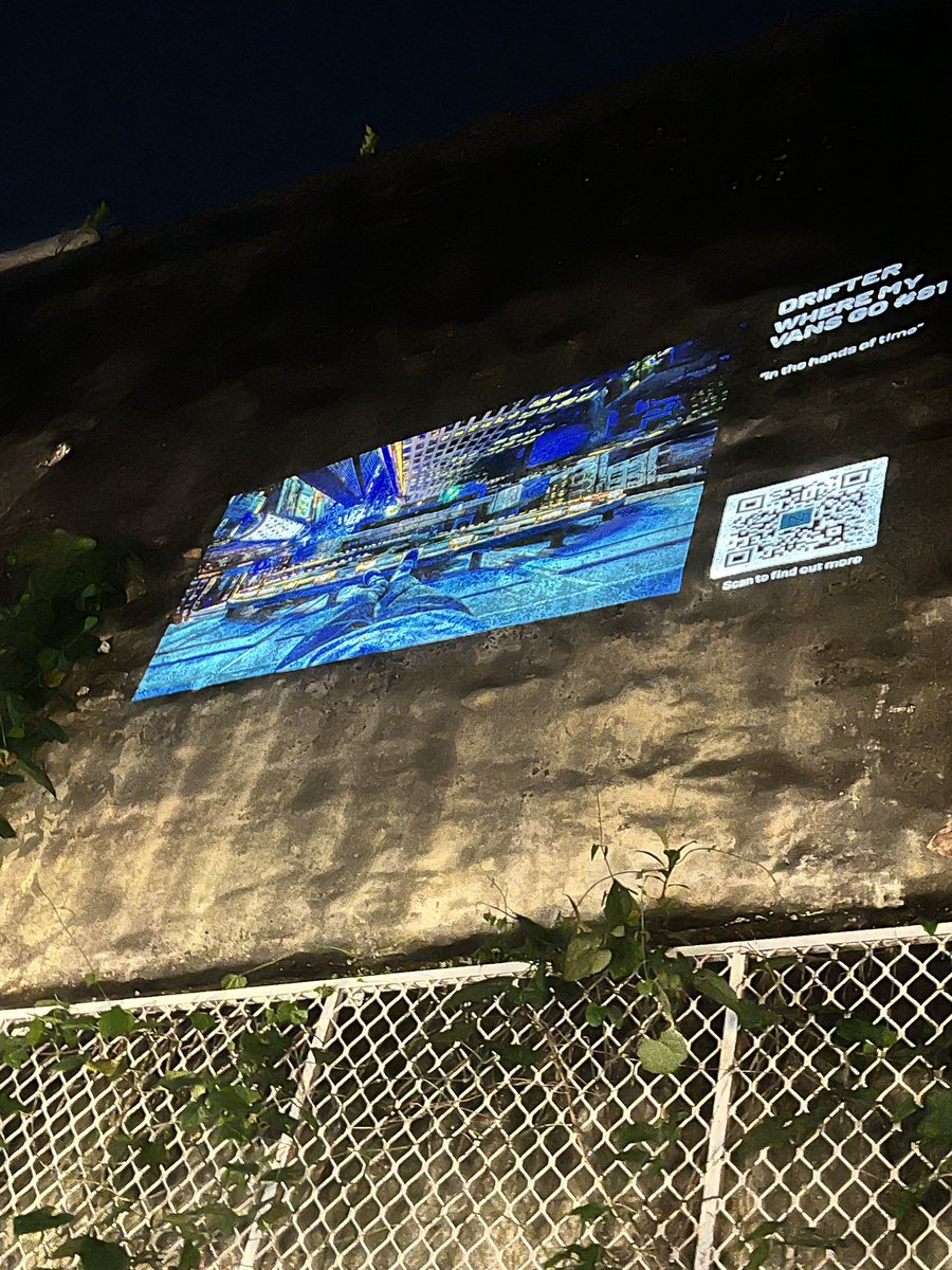 <a href="/punk6529/">6529</a> <a href="/DarrenSRS/">DarrenSRS</a> <a href="/MandalaClub_SG/">Mandalaverse</a> 

peep the Fidenza in the reflection