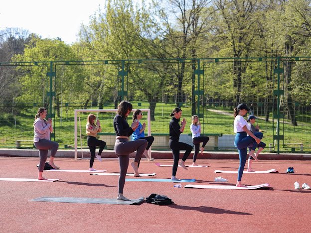 sheinspiresorg's tweet image. 🧘🏼‍♀️🌳mindful yoga with a tech twist by Drith Yoga🌻

The perfect way to end the week of Girls in ICT and empower girls in the industry. @gitkosovo @wit_kosovo #vajzatnëtik23