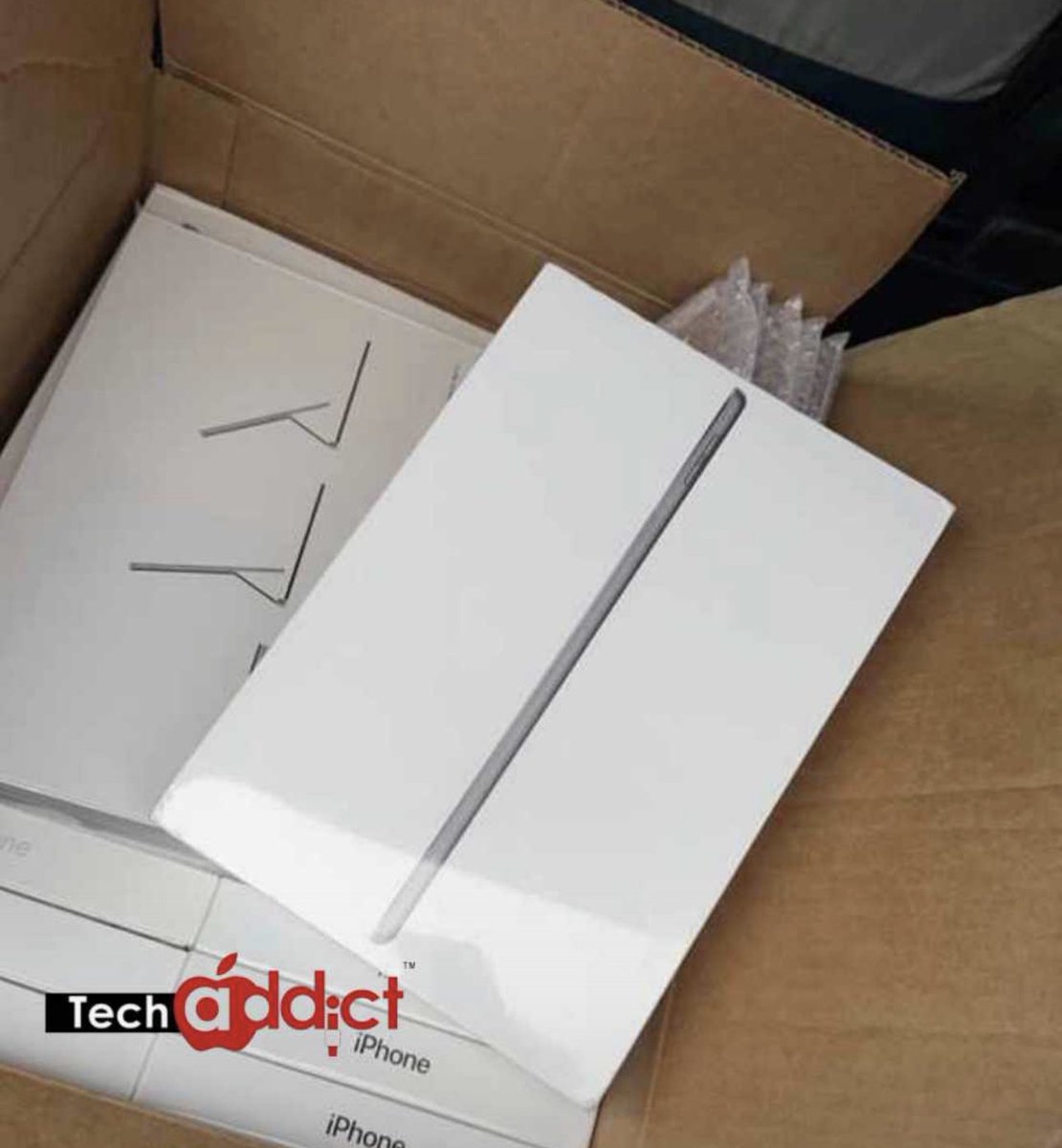 bashhassan25's tweet image. New iPad 9th Gen 64GB 4500ghc
Keyboard Available as well ✅
Send a Dm/WhatsApp/Call 📞 : 0548203568
#apple #explore #techaddict #iphone #ios #ultra #macbook #m2 #applewatch
#reels #reelsinstagram #explore #tech #airpods #airpods3 #airpodspro #iphone14
#5thDimensionAlbum