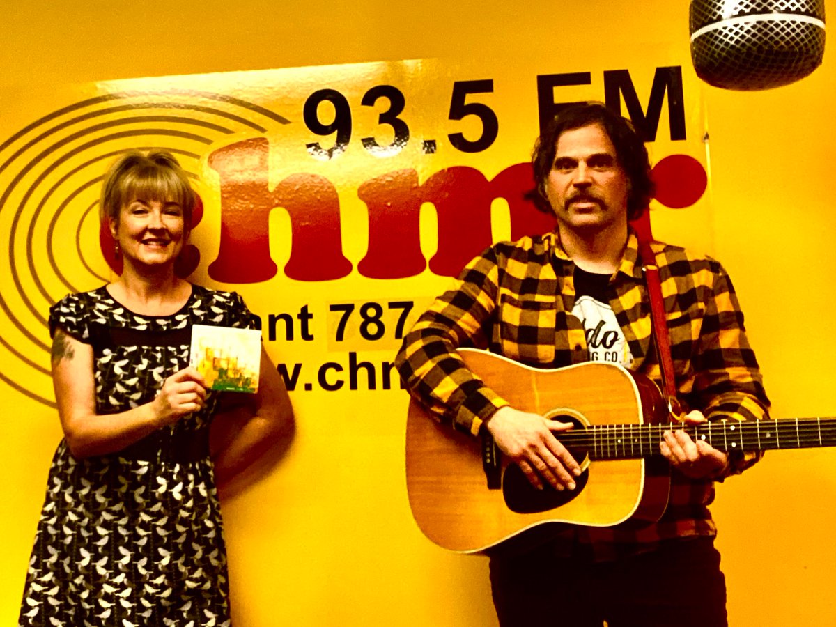 Big thanks @ColleenPower1 at @chmrmunradio 93.5FM for having me in for a chat and a strum! #campusradio #radio #Newfoundland #indiemusic #singersongwriter #lotsofyellow