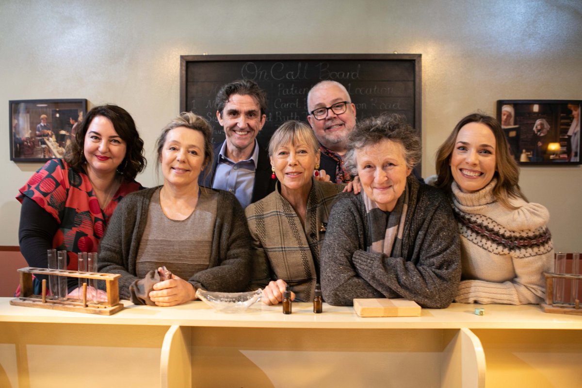 CallTheMidwife1's tweet photo. NEWS!! Call the midwife's Dr Turner says the start of series 13 filming is about to begin!!
https://t.co/KSOWGeVbpP https://t.co/rGDskyOBYS