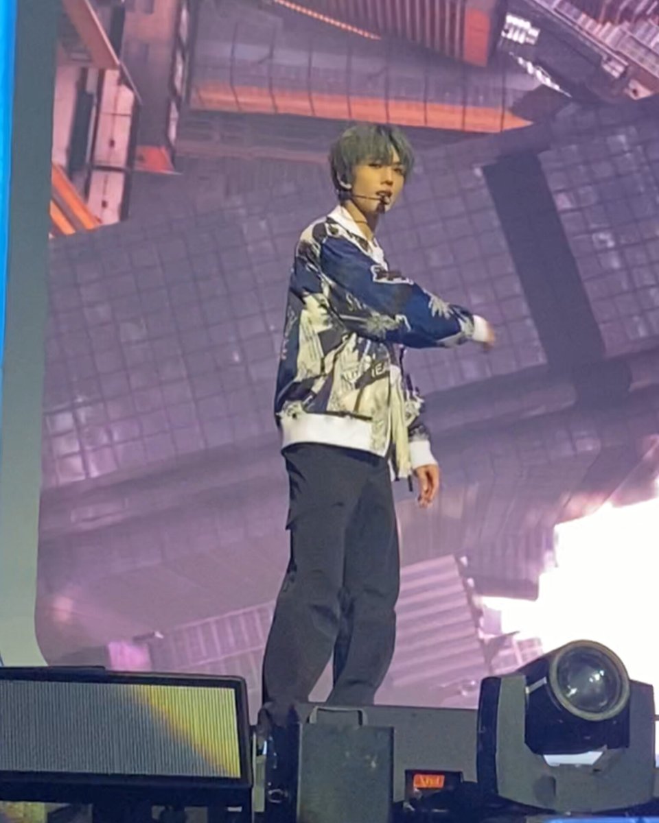 fairymochisung's tweet photo. heart from jisung 😭 https://t.co/TAUx7vie8F