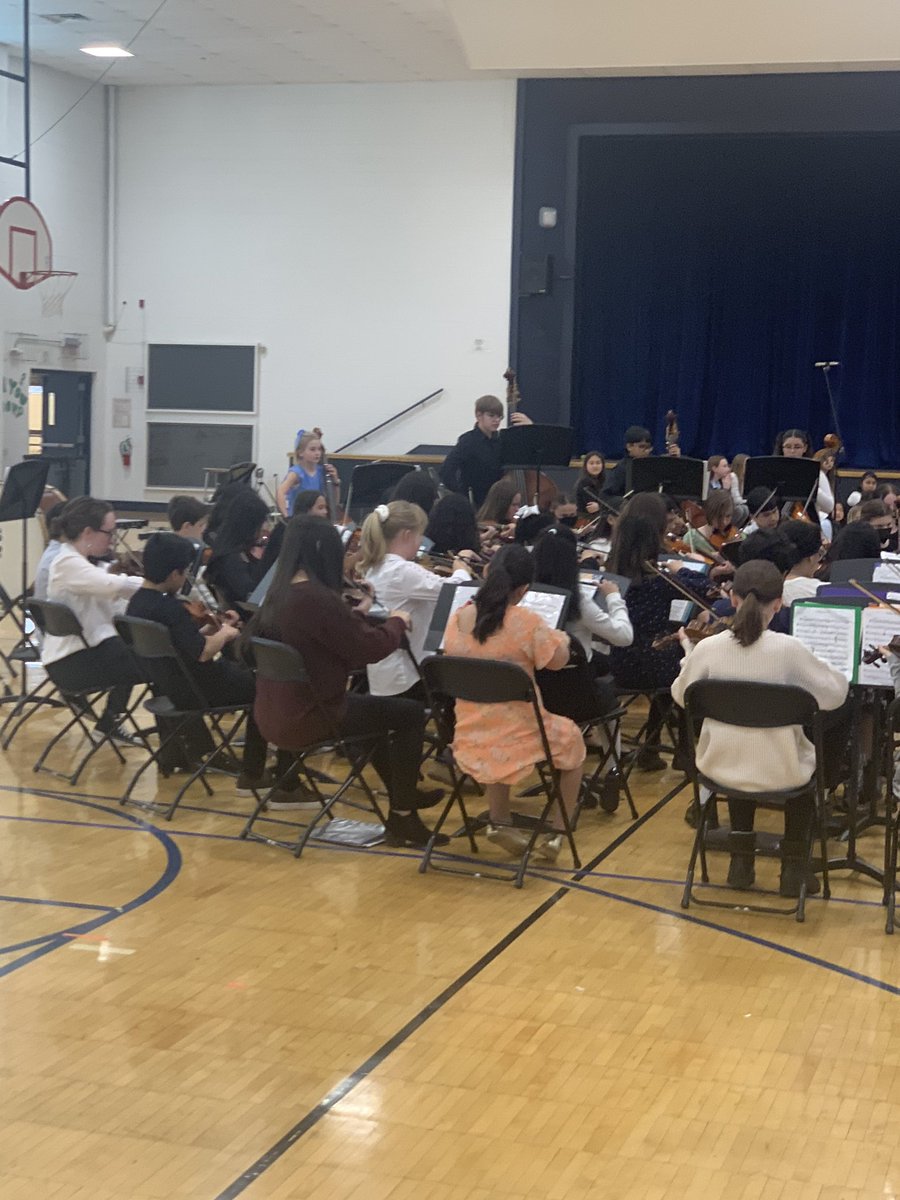 lacamerm's tweet photo. What an amazing performance by our Band, Orchestra and Chorus students! Thank you Ms. Martinez, Mrs. Kurka, Mrs. Dean and Mr. Arenberg! https://t.co/F1O1nOVshN