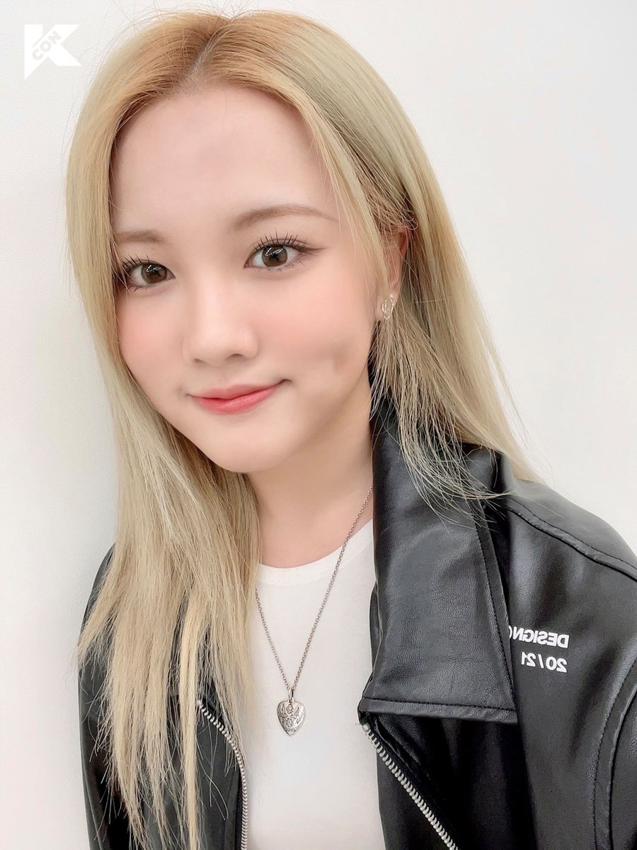 kconjapan's tweet photo. ✉ARTIST SELFIE TALK_TRI_BE.TRUE https://t.co/j4ByQ4d9yI