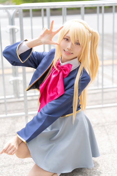 Twitterのコスプレ画像15