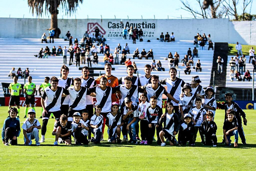 Huracán vs Danubio pronóstico predicción cuotas apuestas previa grupo B de la Copa Sudamericana 2023 2 de mayo 2023