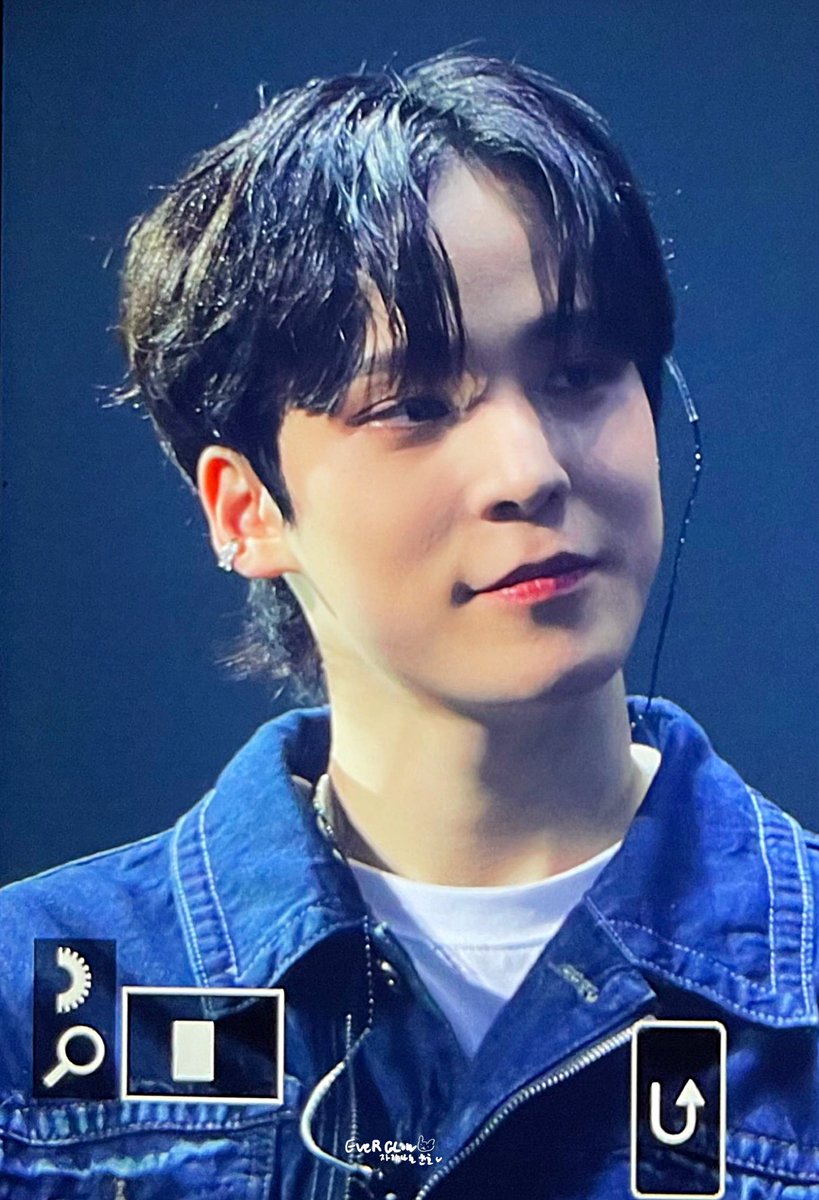 230429 앙콘
🥲❤️

#ATEEZ #에이티즈 #정윤호 #윤호 #YUNHO #사랑해_윤호야