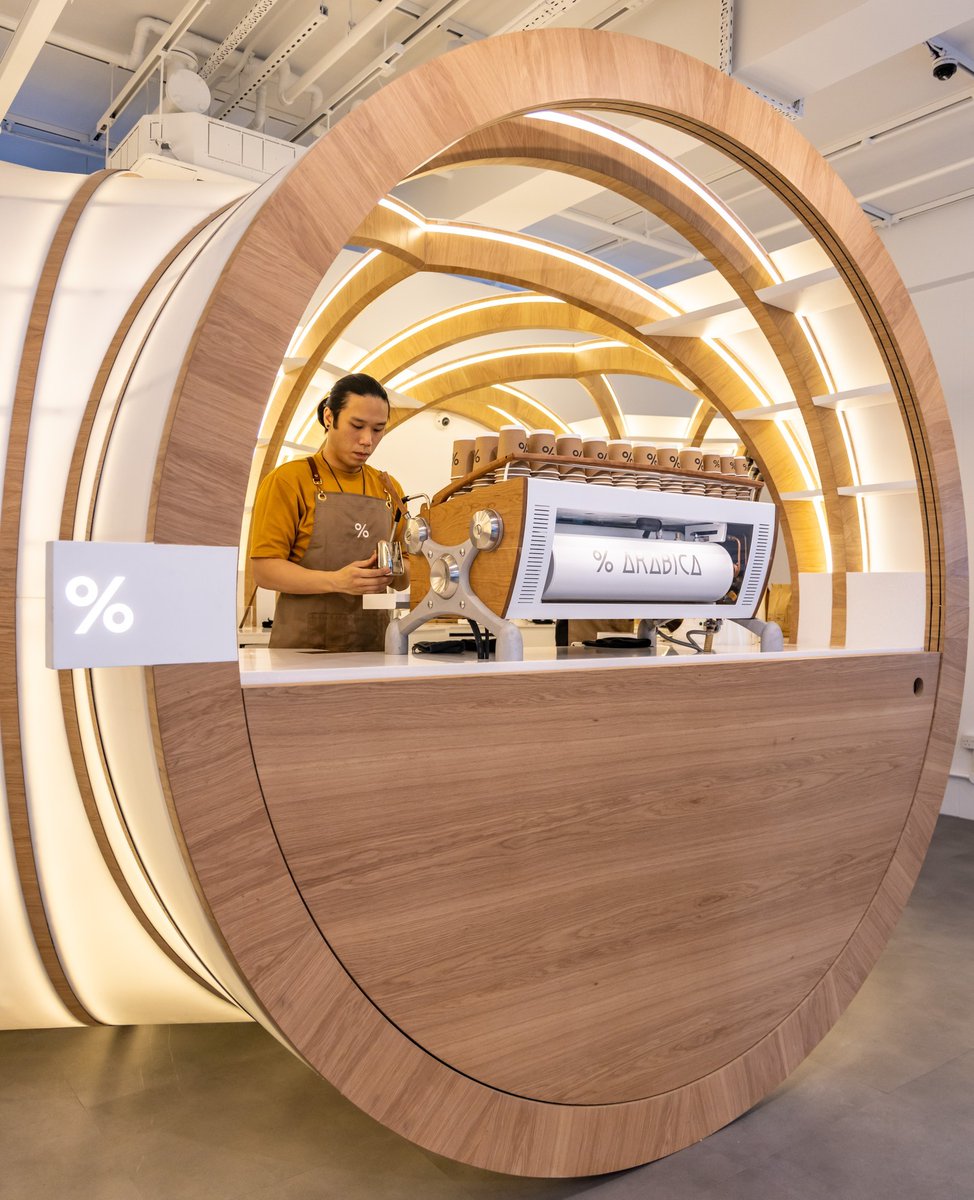 From Kyoto to the world! 🚀 ☕ 

See the world through coffee at Arabica's brand new Spitalfields cafe. How beautiful is the store design? ☁️