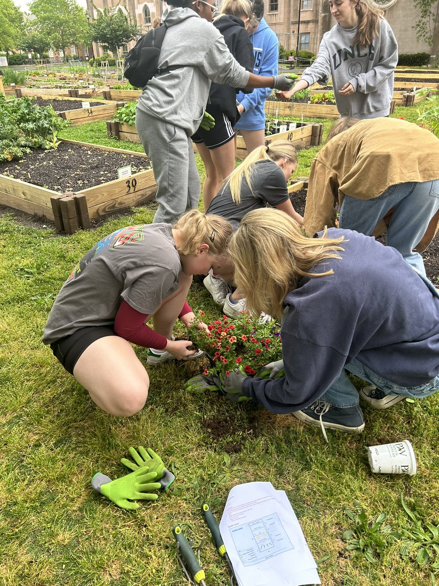 Shelly Cihak tweet media