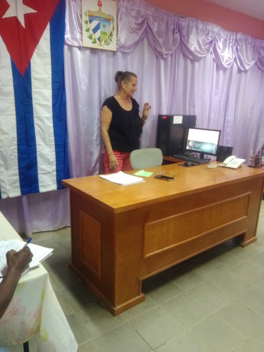 DianelysPa9157's tweet photo. Se desarrolla en San Luis, Pinar del Río, proceso de categorización de los docentes @CubaMined #ALaEducacionPonleCorazon https://t.co/1u1nhPC0p1