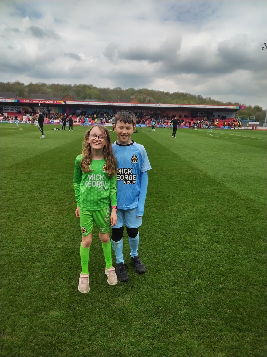 Today we welcome Ollie &amp; Elsie to <a href="/ASFCofficial/">Accrington Stanley</a> as the <a href="/CambridgeUtdFC/">Cambridge United FC</a> mascots! #ASFC #CUFC
