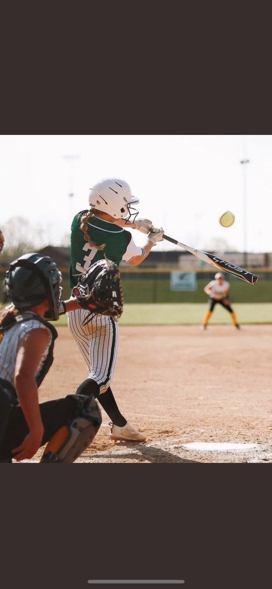 OneNationJustin's tweet photo. My story on Concord star Senior/Trine University commit @alliemoss71 🇺🇸🥎 💚🤍 @TrineAthletics @cminutemen @MinutemenCHS @KenFoxTruth @AustinHoughTGN @SBRRetweets @INShockwaves03 @mackharvey2024 
https://t.co/3PVd9ojd36 https://t.co/gAqHjgzW6f