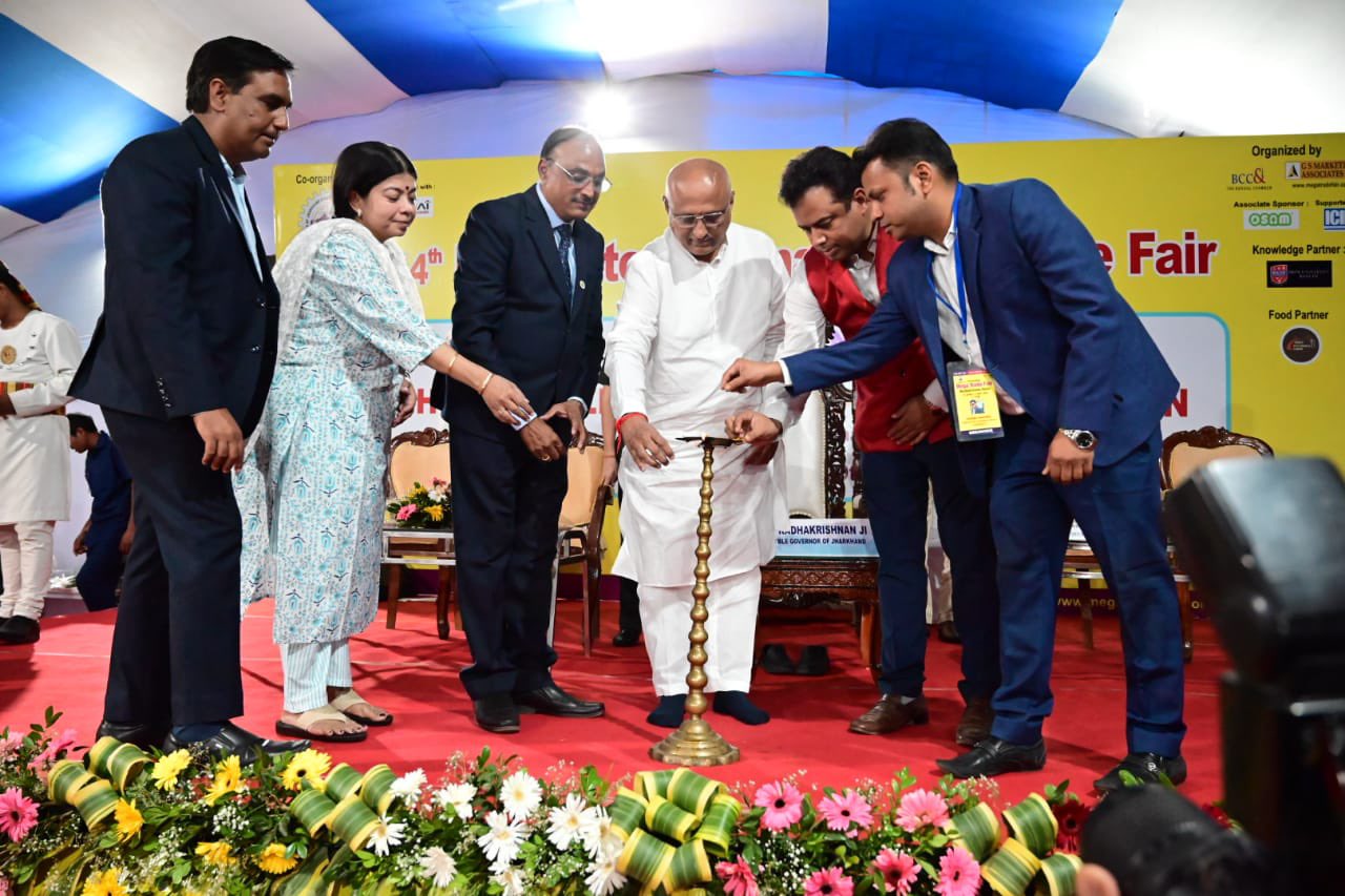 राज्यपाल CP राधाकृष्णन ने मोरहाबादी मैदान में इंडिया इंटरनेशनल मेगा ट्रेड फेयर का किया उद्घाटन Governor CP Radhakrishnan inaugurated the India International Mega Trade Fair at Morhabadi Maidan