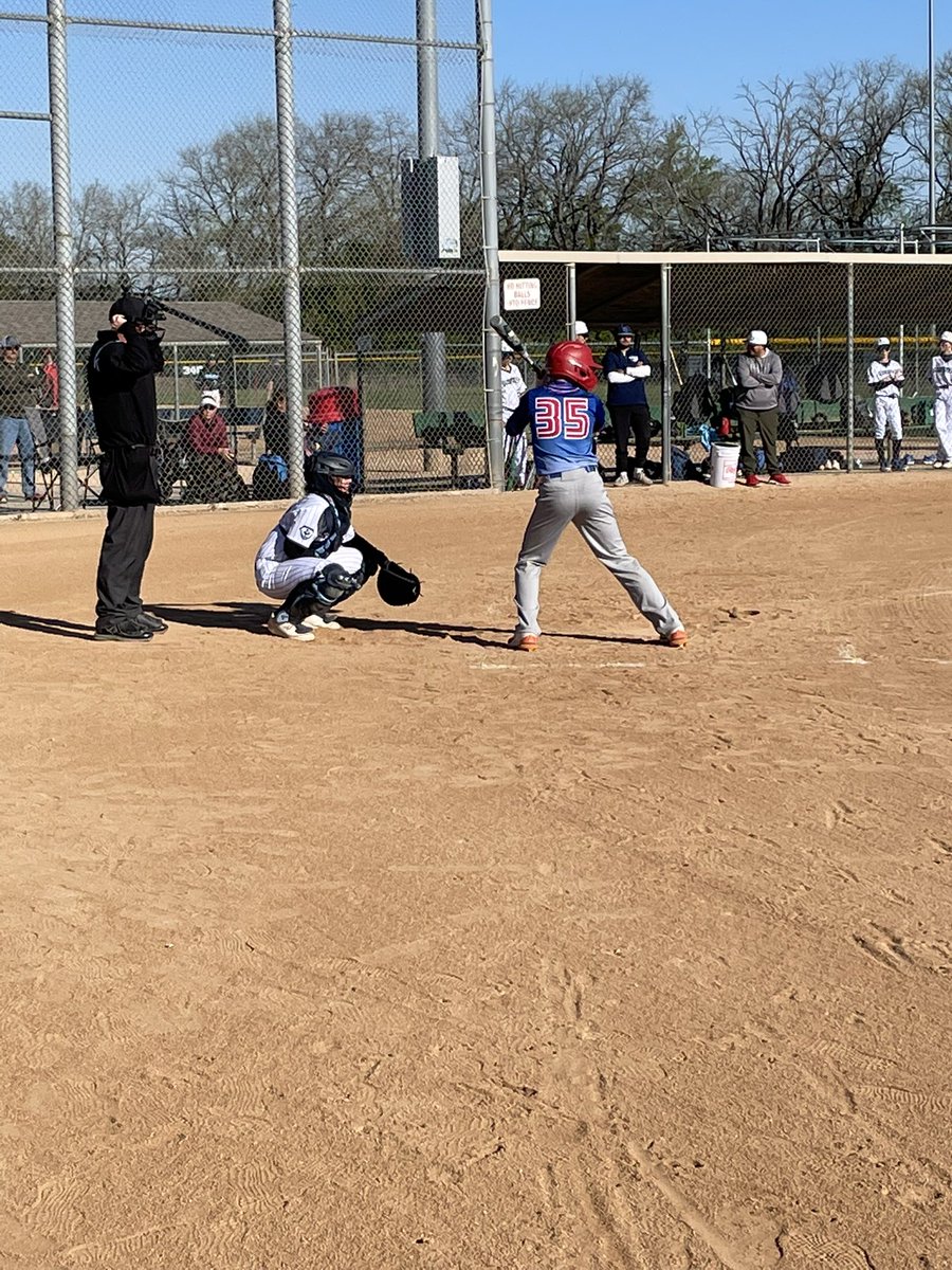 kcimpactbasball's tweet photo. Hey, we’re out here watching 13U tear up the base-paths. Where are you? #PlayUSSSA https://t.co/brTWB5Ak1m