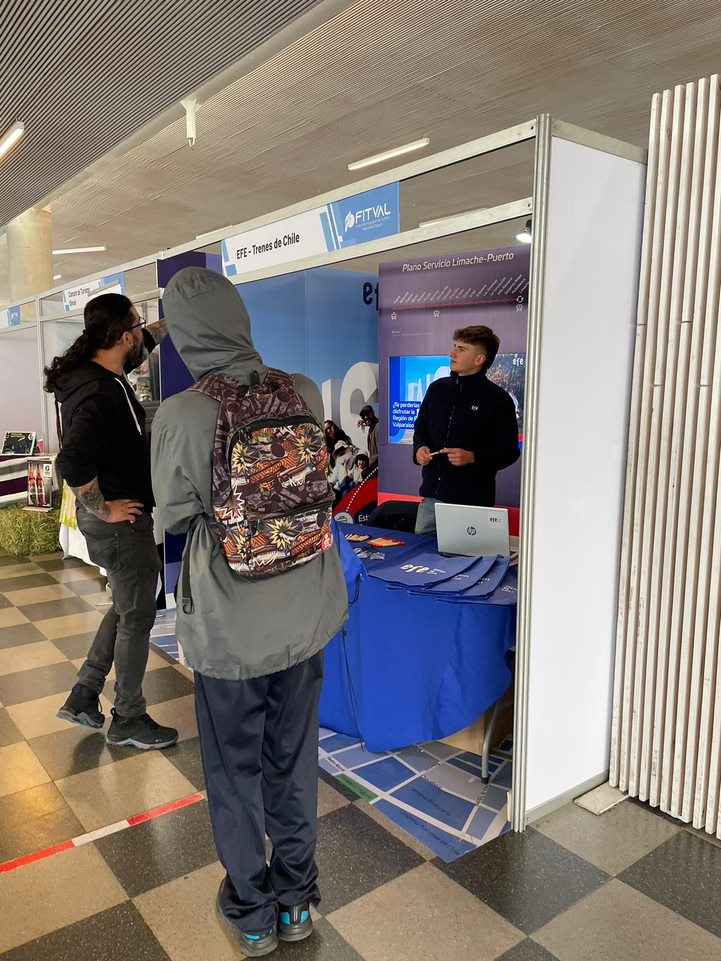 EFEValparaiso's tweet photo. ¿Ya vienes? 👀 Seguimos presentes en la primera Feria Internacional de Turismo #Fitval, ven a descubrir la gran variedad de destinos nacionales e internacionales para tu próxima aventura 🪂 Recuerda que para ingresar debes esta previamente inscrito 🙌
👉: https://t.co/iIh5zCIkSw https://t.co/alITRdg7Ya