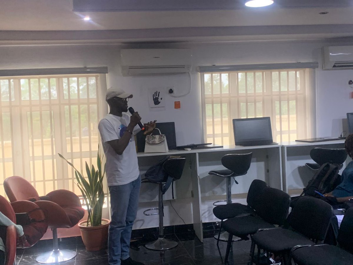 wie_uisb's tweet photo. Oluwasegun Adedigba, AWS Community Builder.
Career Development in Cloud.
#wieui #lpihub https://t.co/cyV9XUwW6s