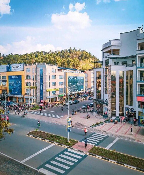 kazungu_kaboss's tweet photo. Niba waratembereye u Rwanda aha nihe? https://t.co/ls3NHOdP55